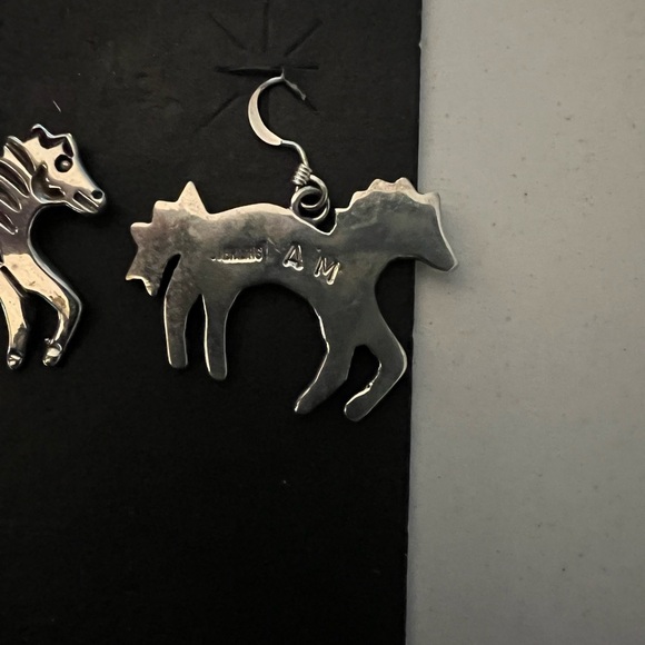 Unique Handcrafted Sterling Silver Navajo Aztec Horse Dangle Earrings NEW - Picture 4 of 7